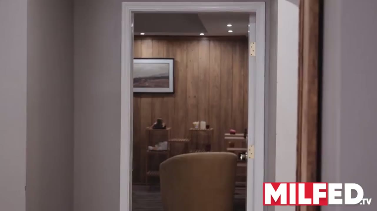 Video amador sexo incesto bebeu demais e fodeu com o enteado