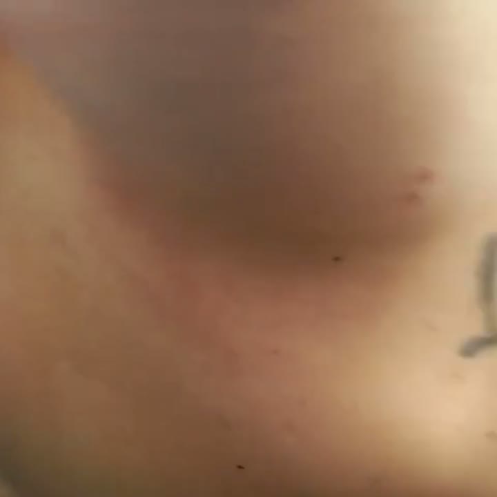 Esposa liberal mamando e transando no pelo com o amante