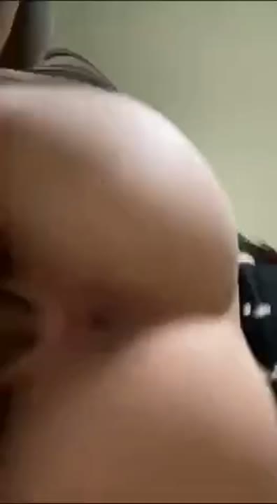 Catarina Paolino fudendo no pelo caiu na net sentando na piroca em um vídeo real