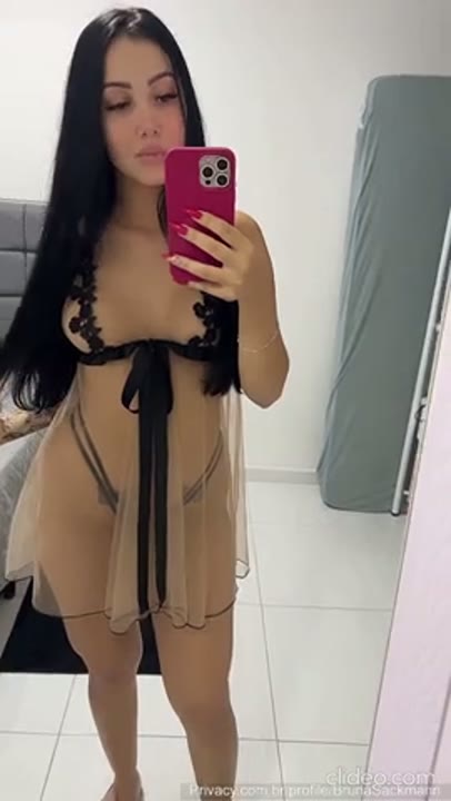 Bruna Sackman pelada morena brasileira gostosa caiu na net