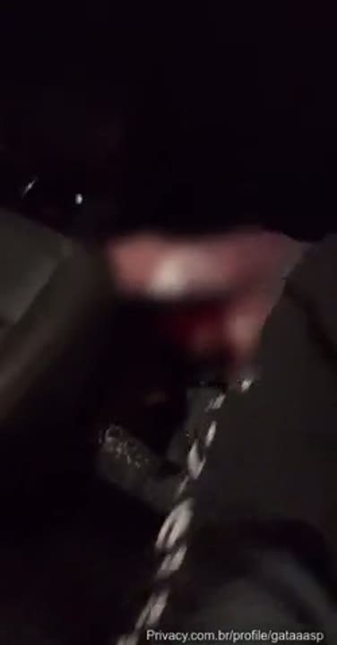 Gataaasp videos de sexo levando dedada na buceta dentro do Uber