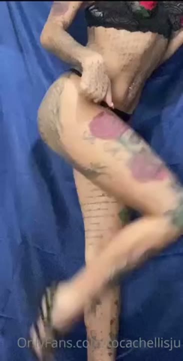 Tocachellisju video amador se exibindo com uma lingerie sensual