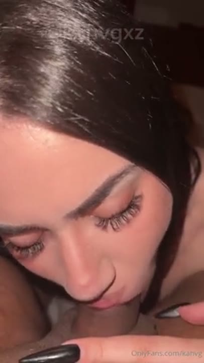 Kahvg Onlyfans grátis pagando boquete com carinha de puta