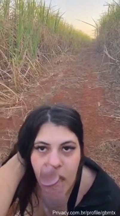 Gbmtx pagando boquete em publico em video amador