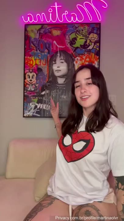 Martina Oliveira porno do Privacy mostrando os peitos e a buceta