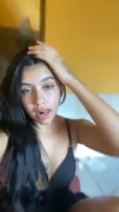 Jadysexy porno filmando a xoxota e os seios pequenos para o Privacy