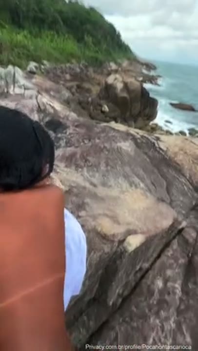 Pocahontas Carioca porno brasileiro transando no pelo com negão dotado