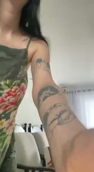 Morguis Onlyfans masturbando o cuzinho guloso cheia de tesão
