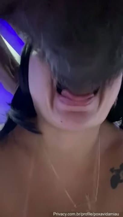 Raquel Araújo pagando boquete guloso na piroca preta do negão