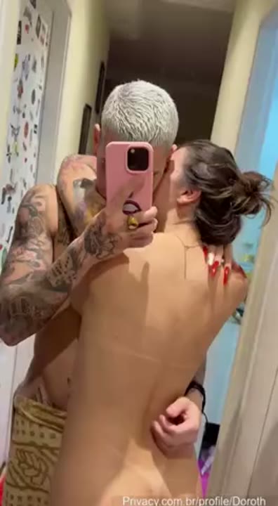 Mc Pipokinha erome toda pelada depois do sexo com um criaa