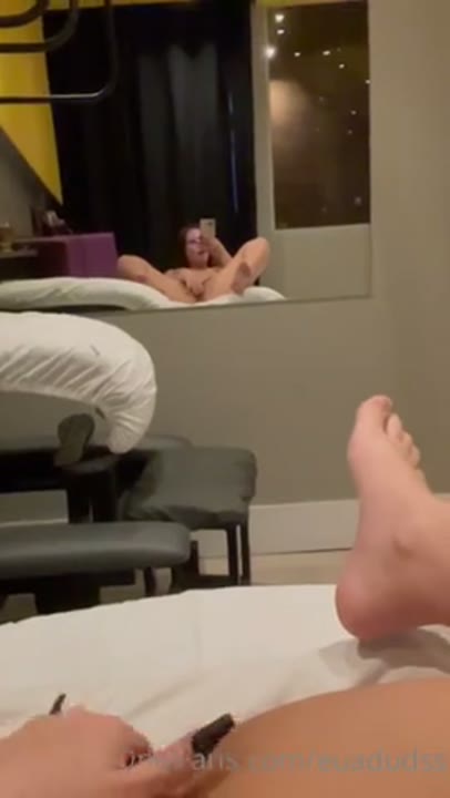 Euadudsss porn caiu na net filmando a buceta cheia de tesão