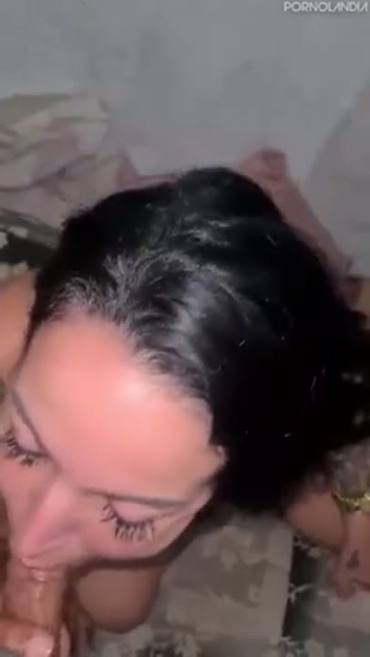 Elisa Sanches mamando e levando boas gozadas na boca